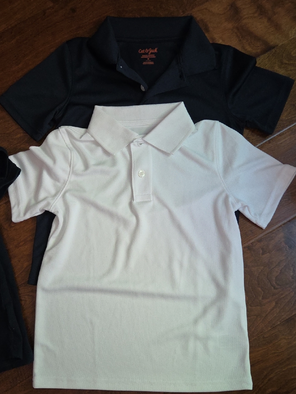 Cat & Jack Two-Pack Kids Polo Shirts in White and Navy Size M